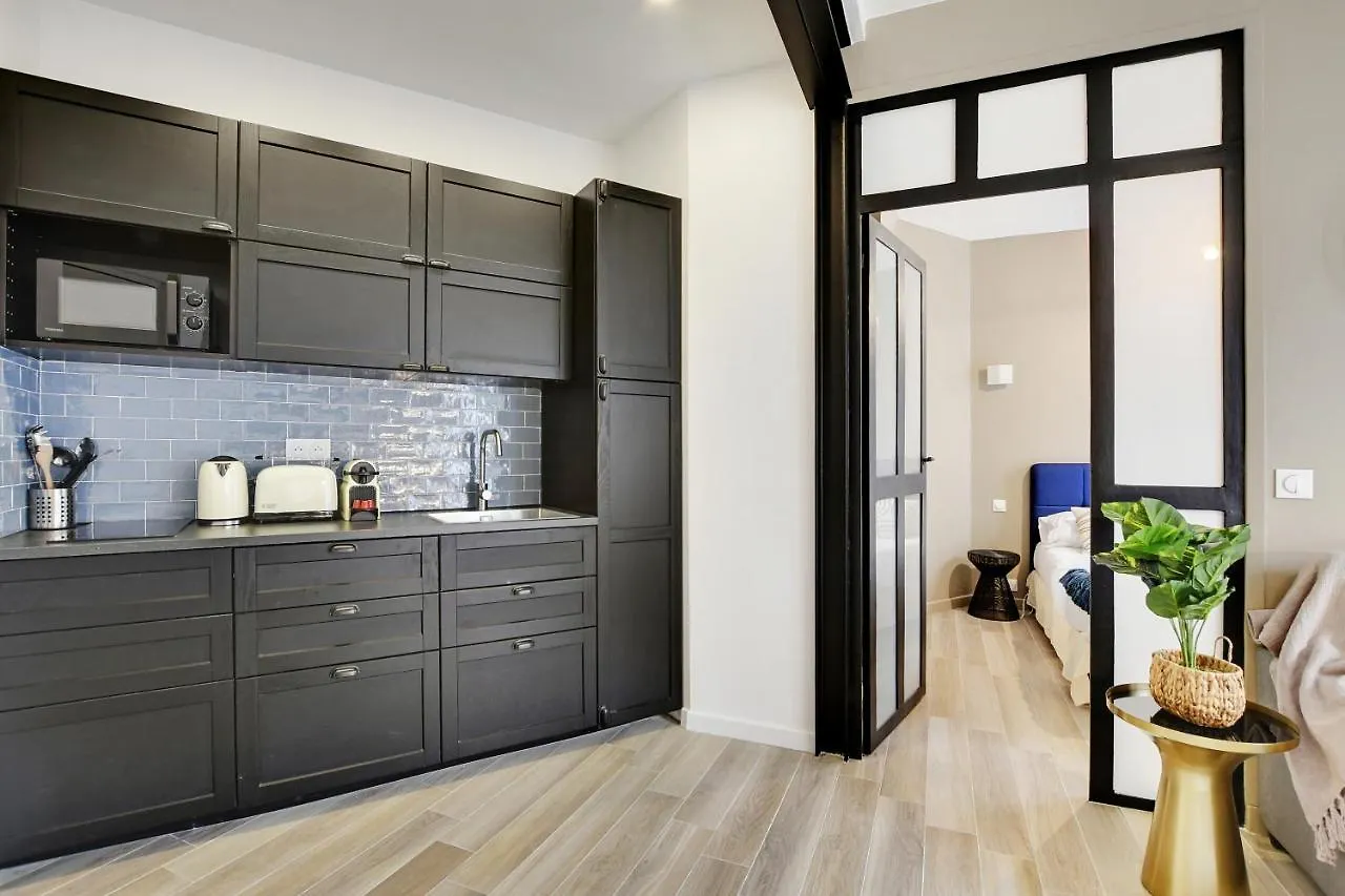 Apartament Cmg Buttes Chaumont 4P-1Br Paryż 0*,